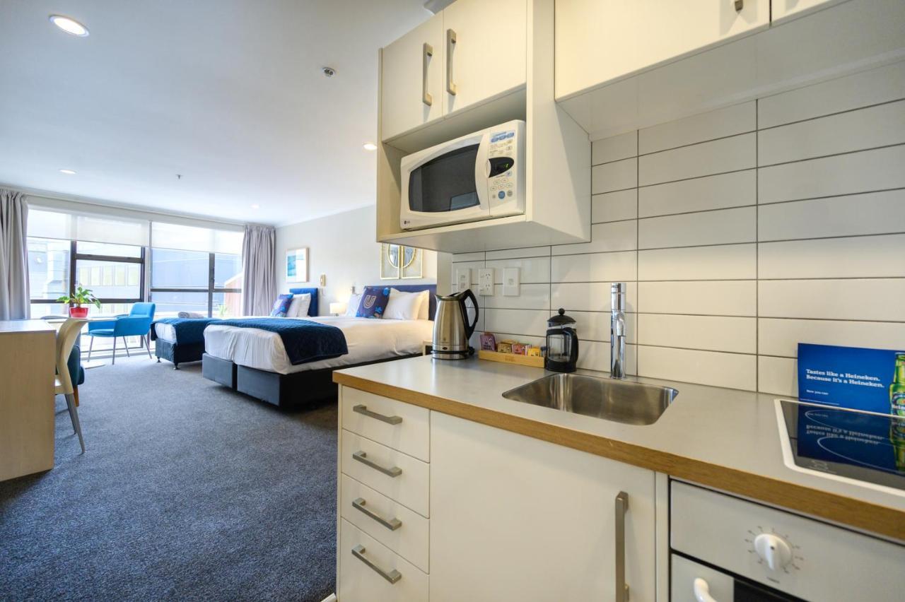 U Residence Hotel Веллингтон Экстерьер фото